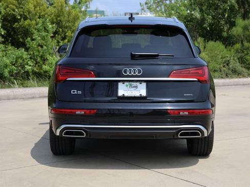 Used 2022 Audi Q5 2.0T Premium Plus w/ Premium Plus Package AWD/4WD image 7
