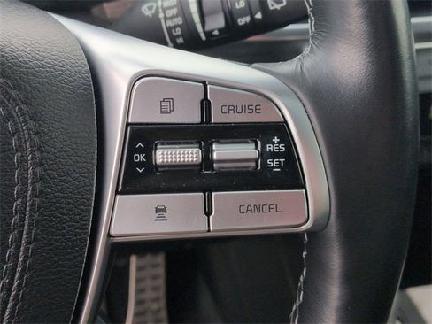 Used 2022 Kia Telluride SX w/ SX Prestige Package image 21