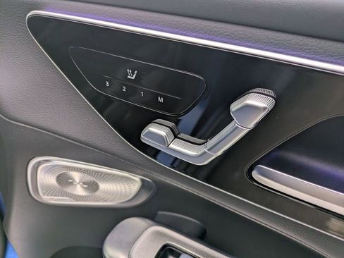 Used 2023 Mercedes-Benz GLC 300 GLC 300 image 44