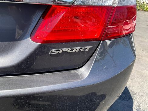 Used 2015 Honda Accord Sport image 8