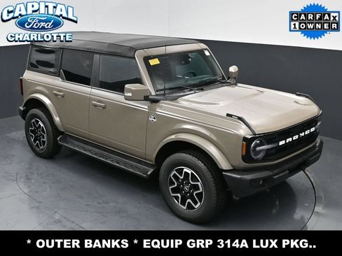 Used 2025 Ford Bronco Outer Banks AWD/4WD image 28