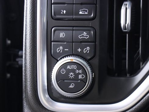 Used 2020 GMC Sierra 1500 SLT w/ SLT Premium Package AWD/4WD image 10
