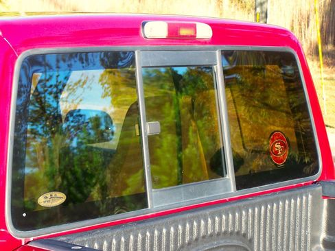 Used 1996 Ford Ranger Splash image 25