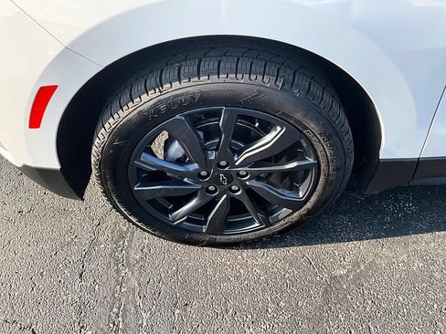 Used 2024 Chevrolet Equinox RS w/ LPO, Floor Liner Package FWD image 11