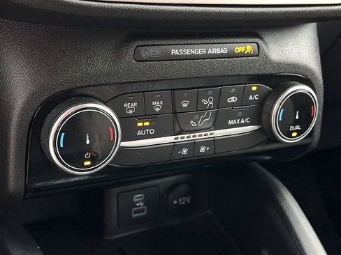 Used 2022 Ford Escape SE w/ Convenience Package AWD/4WD image 18