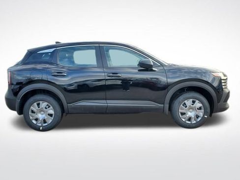 New 2026 Nissan Kicks S image 6