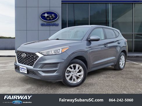 Used 2019 Hyundai Tucson SE image 1