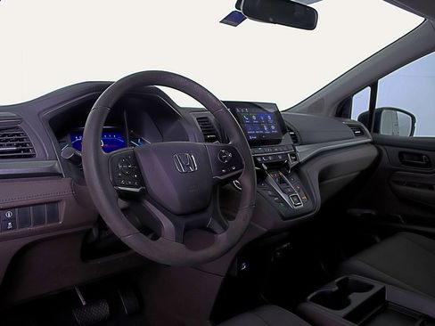 Used 2021 Honda Odyssey EX image 21