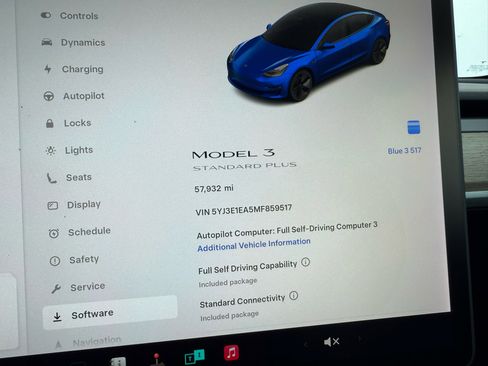 Used 2021 Tesla Model 3 Standard Range Plus image 5