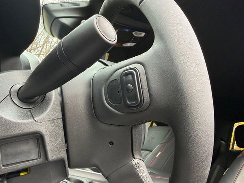 New 2025 RAM 2500 Big Horn image 21