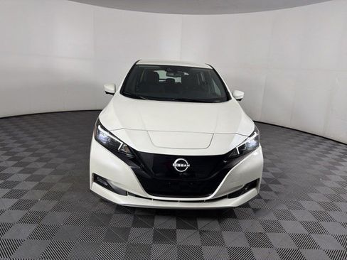 Used 2024 Nissan Leaf SV Plus FWD image 6