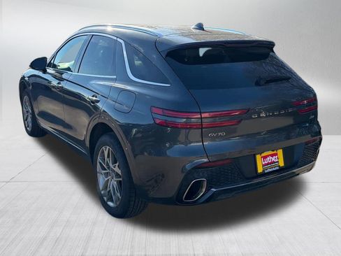 Used 2025 Genesis GV70 2.5T AWD/4WD image 6