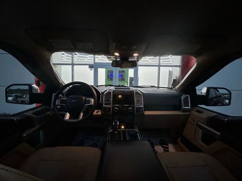 Used 2016 Ford F150 Lariat w/ Equipment Group 502A Luxury image 7