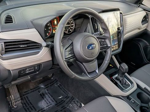 Used 2025 Subaru Forester Limited image 15