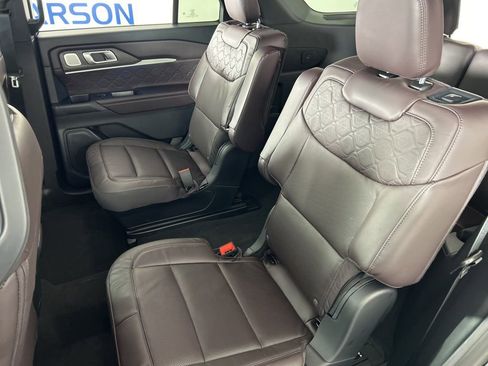 New 2026 Ford Explorer Platinum image 35