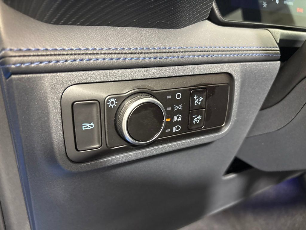 Used 2026 Ford Mustang Dark Horse RWD image 25