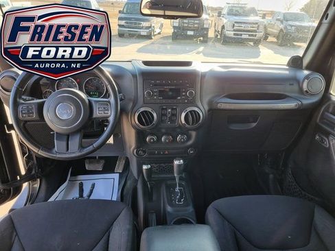 Used 2013 Jeep Wrangler Unlimited Sport AWD/4WD image 17