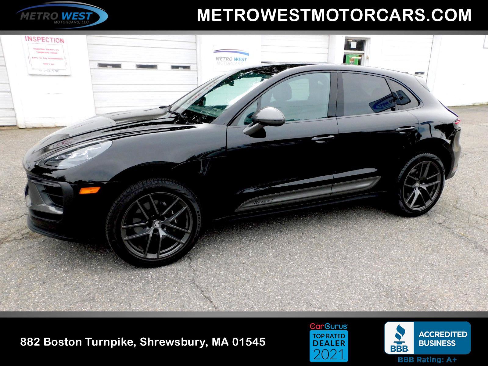 Used 2023 Porsche Macan Turbo AWD/4WD image 1