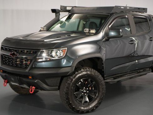 Used 2018 Chevrolet Colorado ZR2 w/ ZR2 Dusk Special Edition AWD/4WD image 4