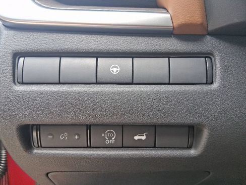 New 2026 Nissan Rogue Platinum AWD/4WD image 27