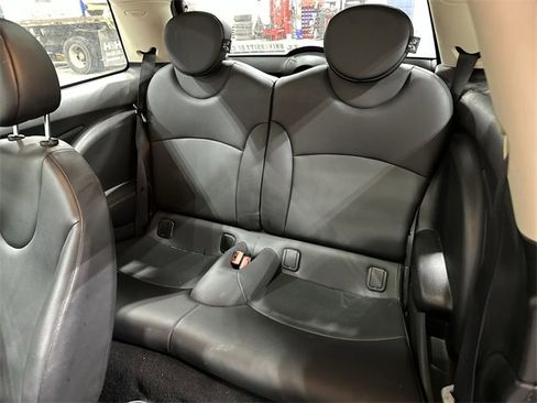 Used 2013 MINI Cooper Hardtop image 27