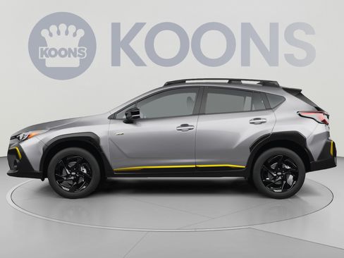Used 2024 Subaru Crosstrek 2.5i Sport w/ Crosstrek Mirror Package AWD/4WD image 2