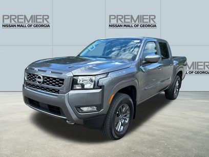 New 2025 Nissan Frontier SV w/ SV Convenience Package
