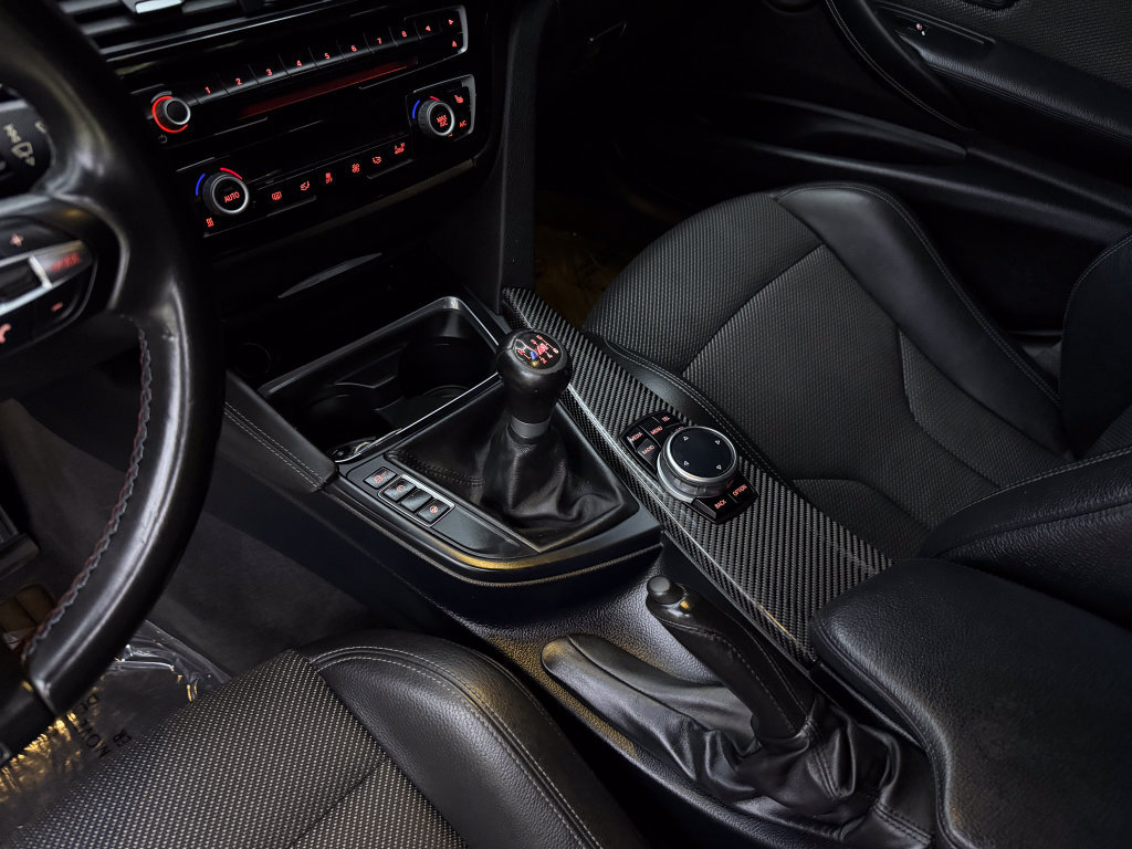 Used 2016 BMW M3 RWD image 13