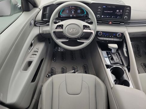New 2025 Hyundai Elantra Blue image 11