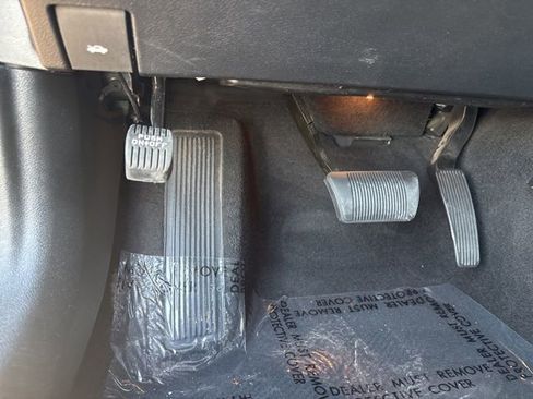 Used 2021 Dodge Charger GT w/ Performance Handling Group image 32