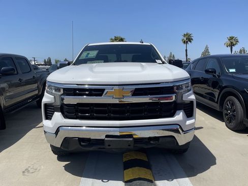 Used 2022 Chevrolet Silverado 1500 LT image 5