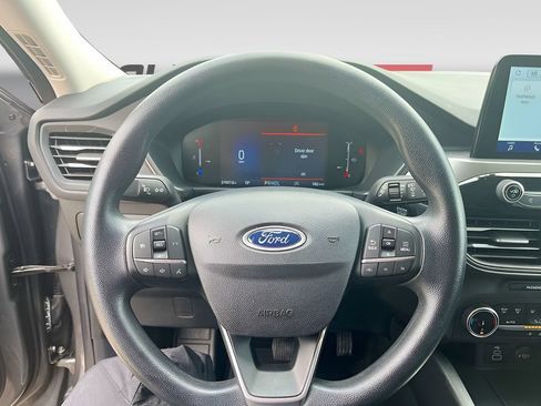 Used 2025 Ford Escape Active FWD image 11