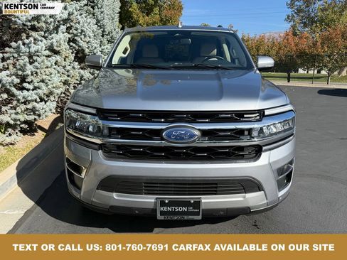 Used 2024 Ford Expedition Limited image 2