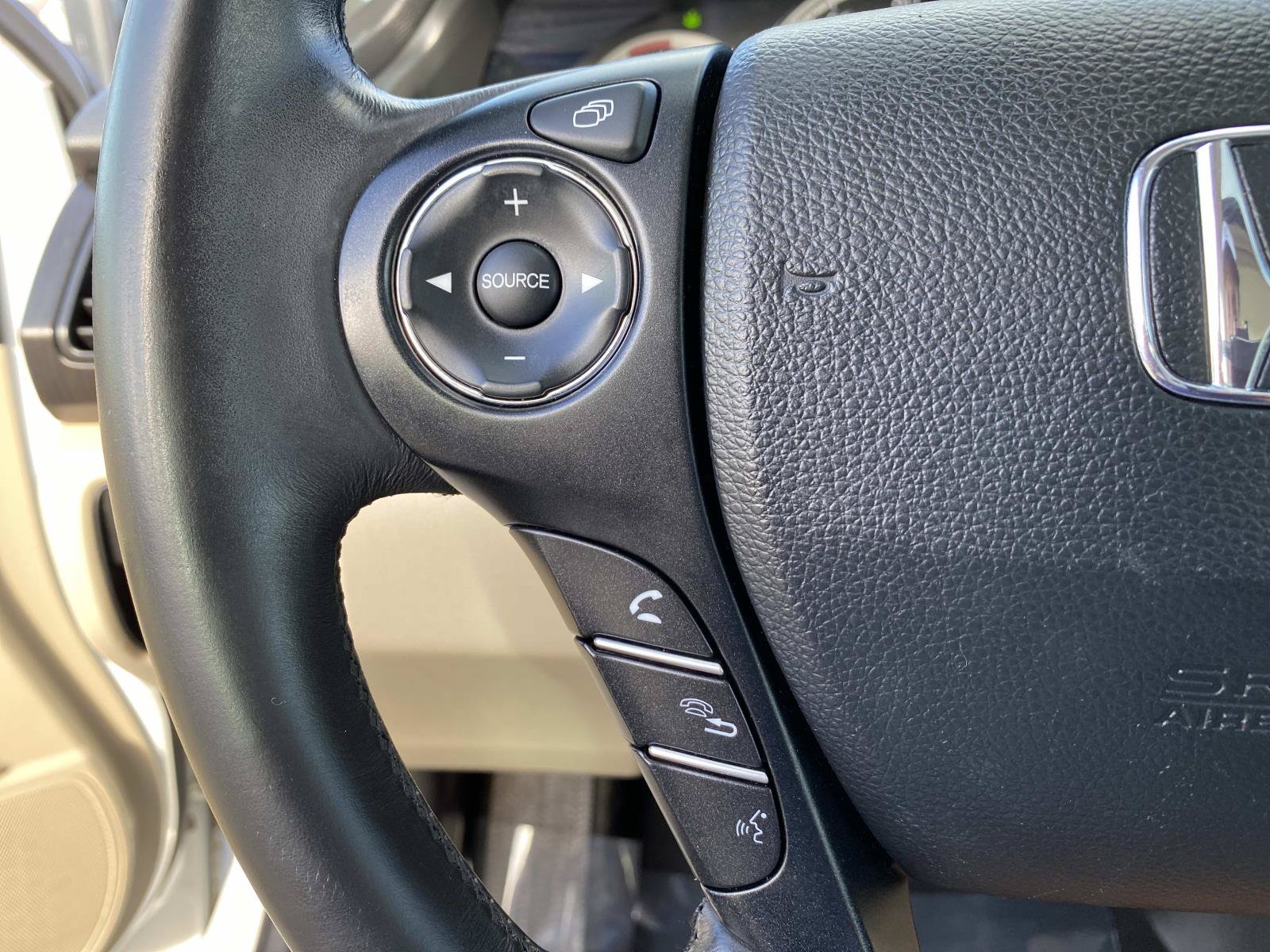 Used 2015 Honda Accord EX-L image 16