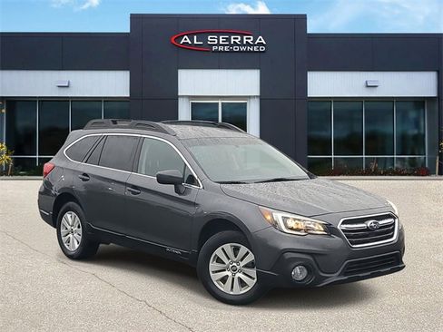 Used 2018 Subaru Outback 2.5i Premium image 1