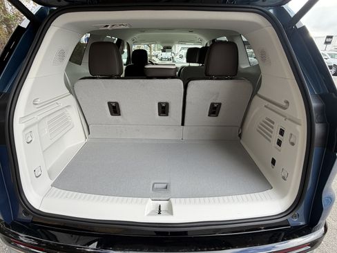 New 2026 GMC Acadia Denali w/ Super Cruise Package image 6