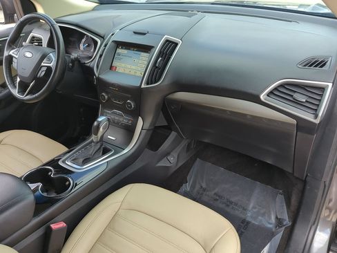 Used 2018 Ford Edge SEL w/ Equipment Group 201A FWD image 25