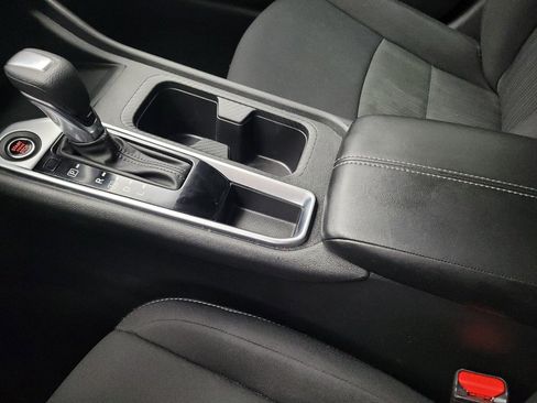 Used 2023 Nissan Sentra SV image 26