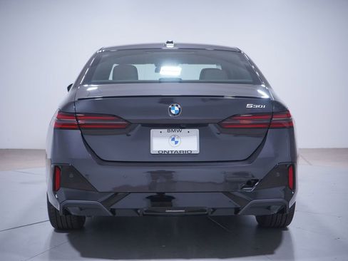 New 2026 BMW 530i w/ M Sport Package RWD image 5