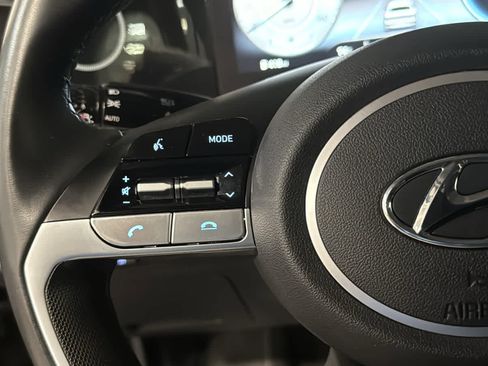 Used 2023 Hyundai Elantra SEL w/ Convenience Package FWD image 10