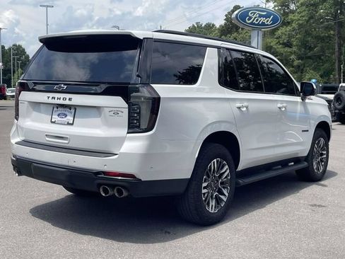 Used 2025 Chevrolet Tahoe Z71 w/ Comfort Package AWD/4WD image 27