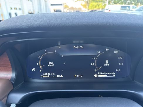 Used 2023 Lincoln Aviator Reserve w/ Equipment Group 201A image 17