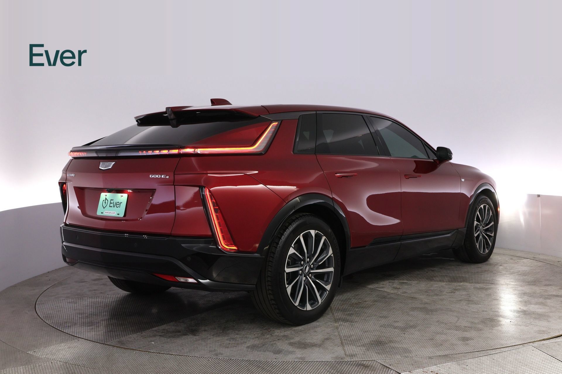 Used 2024 Cadillac Lyriq Sport AWD/4WD image 3