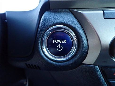 Used 2013 Lexus ES 300h Hybrid image 21