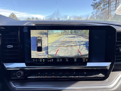 Used 2023 Chevrolet Silverado 1500 High Country w/ High Country Premium Package image 31