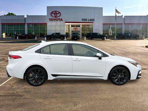 Used 2024 Toyota Corolla SE FWD image 6