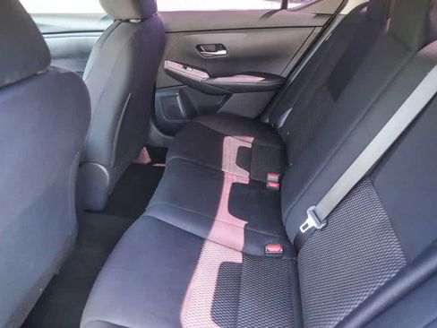 Used 2023 Nissan Sentra S FWD image 18