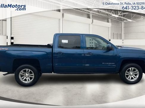 Used 2017 Chevrolet Silverado 1500 LT w/ All Star Edition AWD/4WD image 2