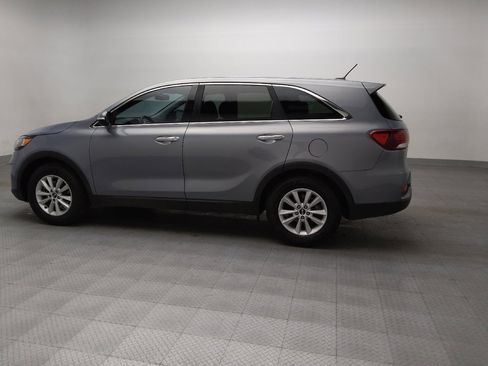 Used 2020 Kia Sorento LX FWD image 3