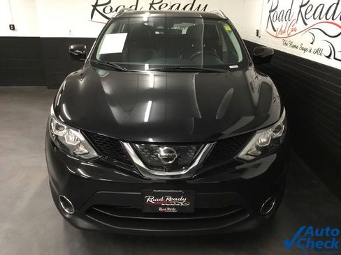 Used 2018 Nissan Rogue Sport SL w/ SL Premium Package AWD/4WD image 4